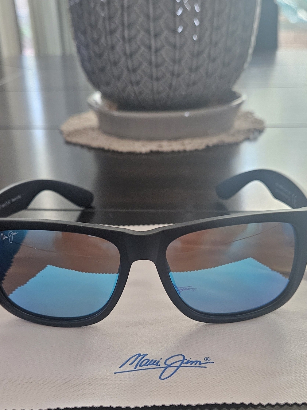 New Maui Jim Red Sands Polarized Sunglasses Matte Black With Blue Mirrored Lens